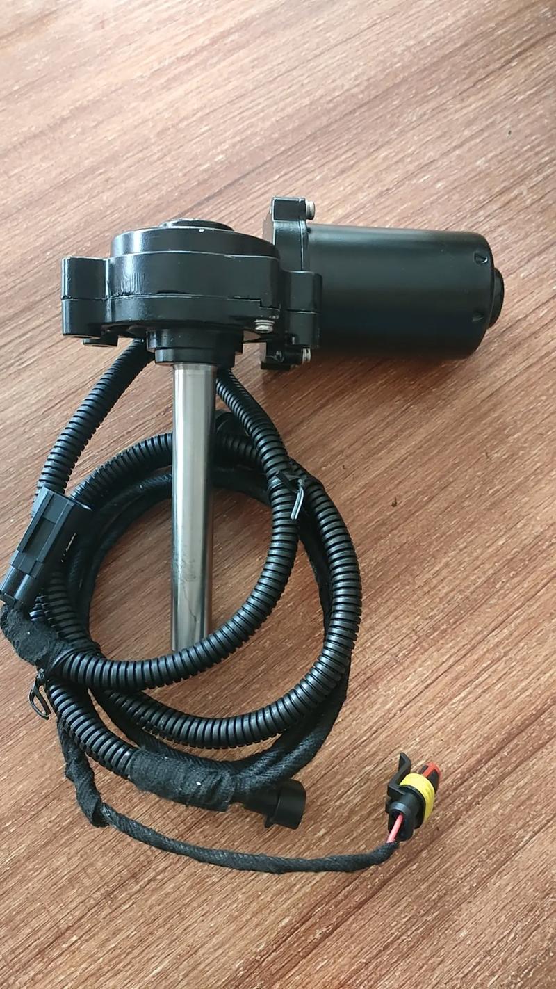 途昂上车踏板电机故障解析与更换指南 抖音热门汽车配件全解读